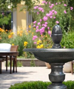 đài phun nước cá heo ngoài trời tại quán bar
