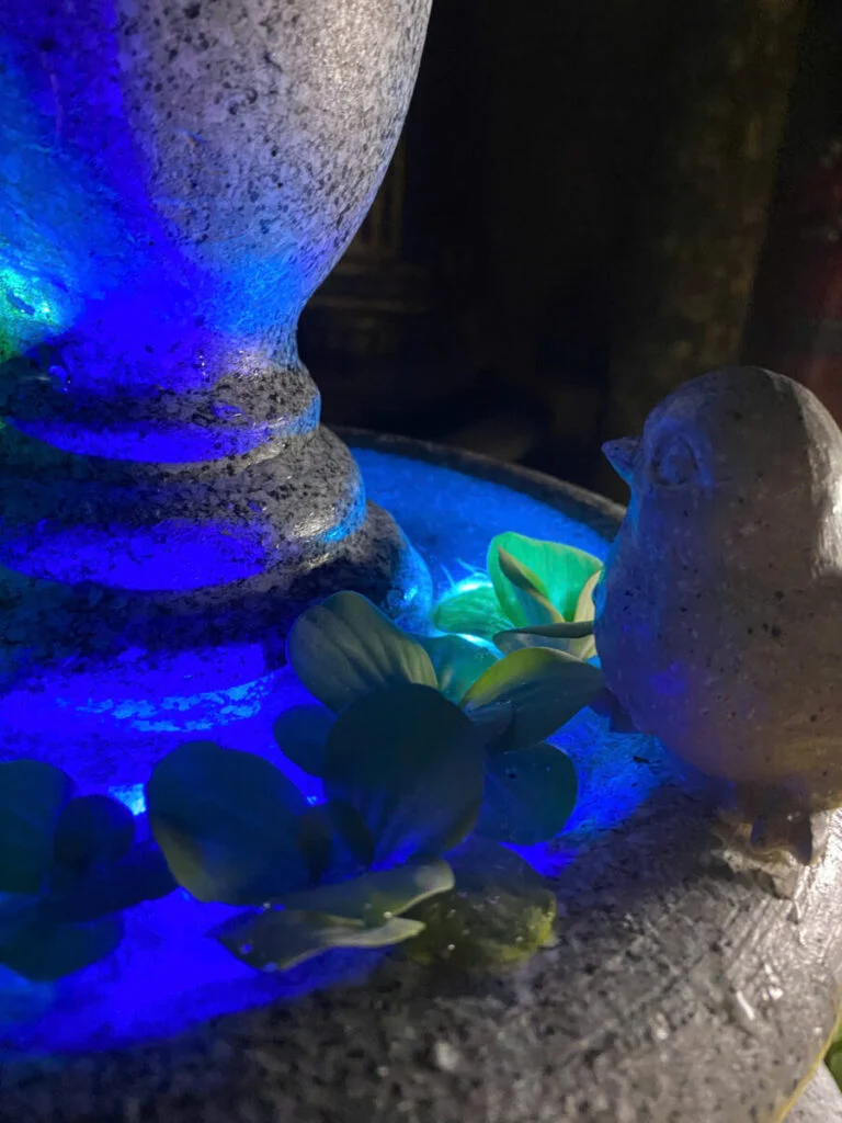 đài phun nước mini để ban công chung cư