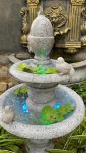 đài phun nước sân vườn nhỏ gọn cho nhà phố