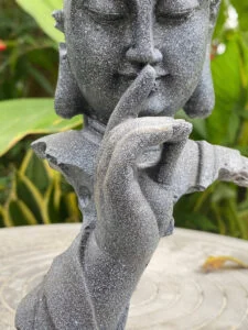 đài phun nước sân vườn mini cho nhà phố hẹp