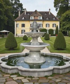 đ&agrave;i phun nước cho s&acirc;n 20m2 tối ưu lối đi